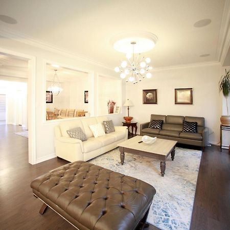 Beautiful 4 Bedroom Upper Unit Of Home, No Shared Spaces Georgetown Ngoại thất bức ảnh